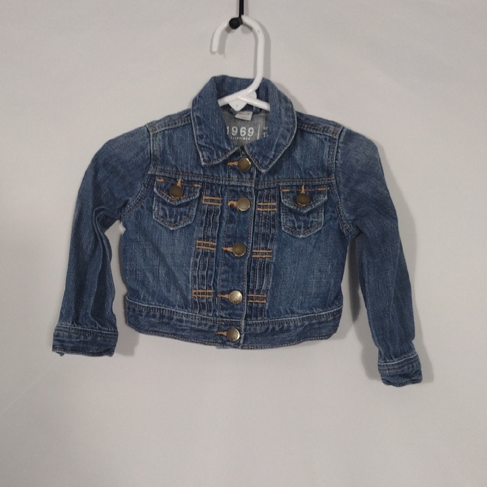 EUC Baby Gap Jean Jacket Girls Size 12-18 Months
